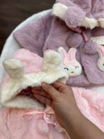 کد ۱۶۳۵ کت خزدار با کلاه وارداتی طرح رابیت - Image 4