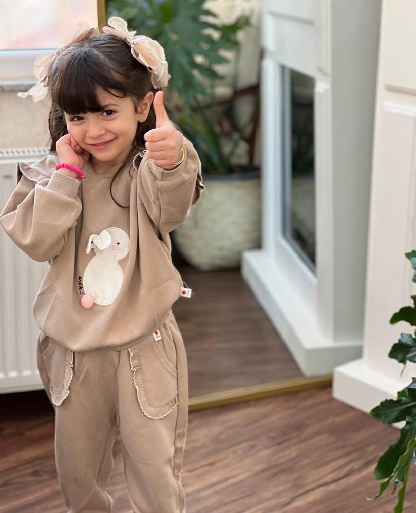 کد ۱۶۵۲ بلوز شلوار وارداتی خرگوش دم صورتی