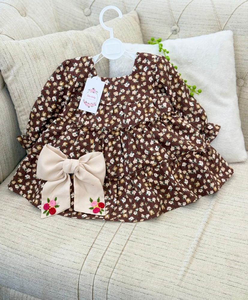 کد ۱۹۹۹ پیراهن طرح گلدون