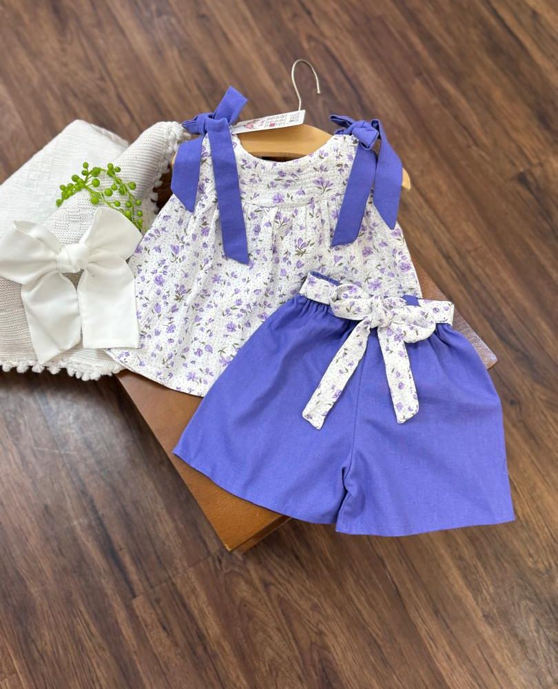 کد ۲۱۳۰ تاپ شلوارک گل گلی یاسی
