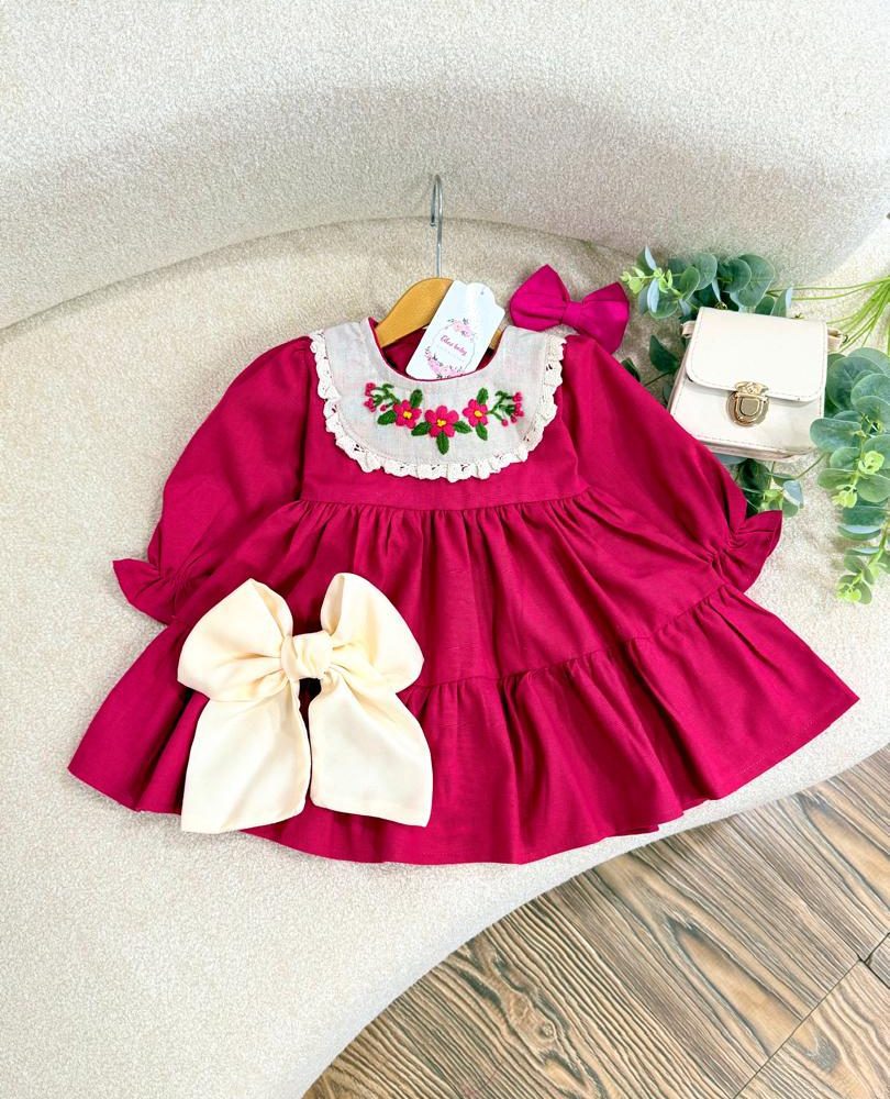 کد ۲۳۵۳ پیراهن یقه گلدوزی سرخابی طرح بهدخت