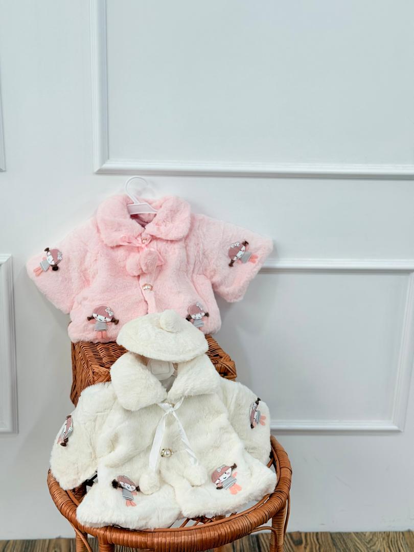 IMG-20251031-WA0081 کد ۲۸۱۳ شنل خز وارداتی طرح دختر - Image 1