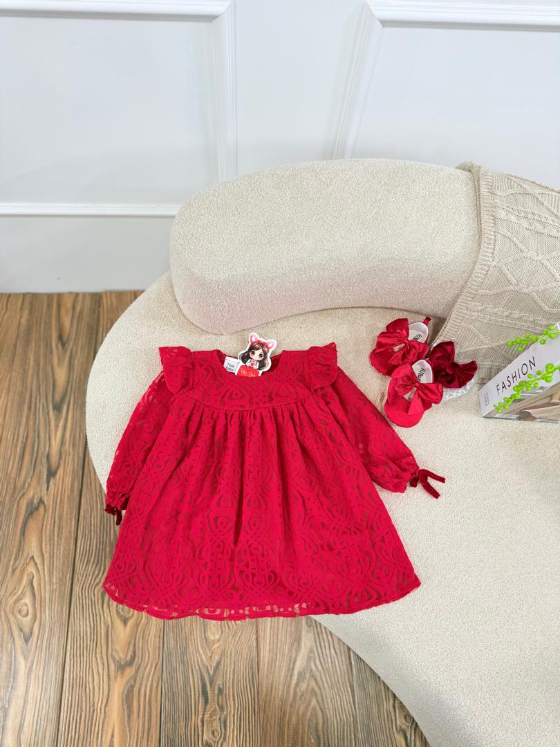 IMG-20251107-WA0067 کد ۲۸۴۰ پیراهن دانتل قرمز طرح ونک - Image 1