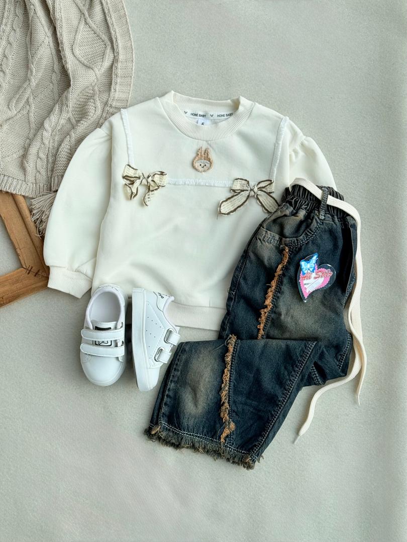 IMG-20251109-WA0077 کد 2854 تک بلوز وارداتی لبوبو با دو پاپیون روی سینه - Image 1