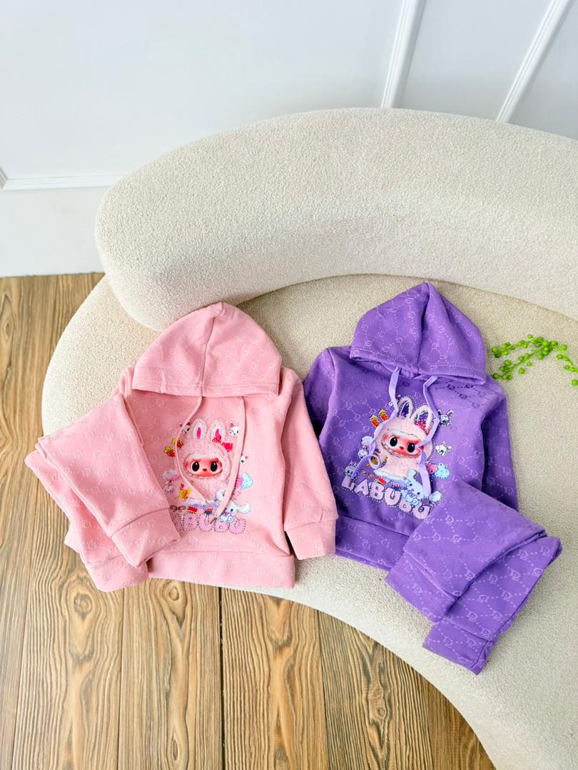 IMG-20251115-WA0010 کد ۲۸۸۲ هودی شلوار وارداتی لبوبو خندان - Image 1