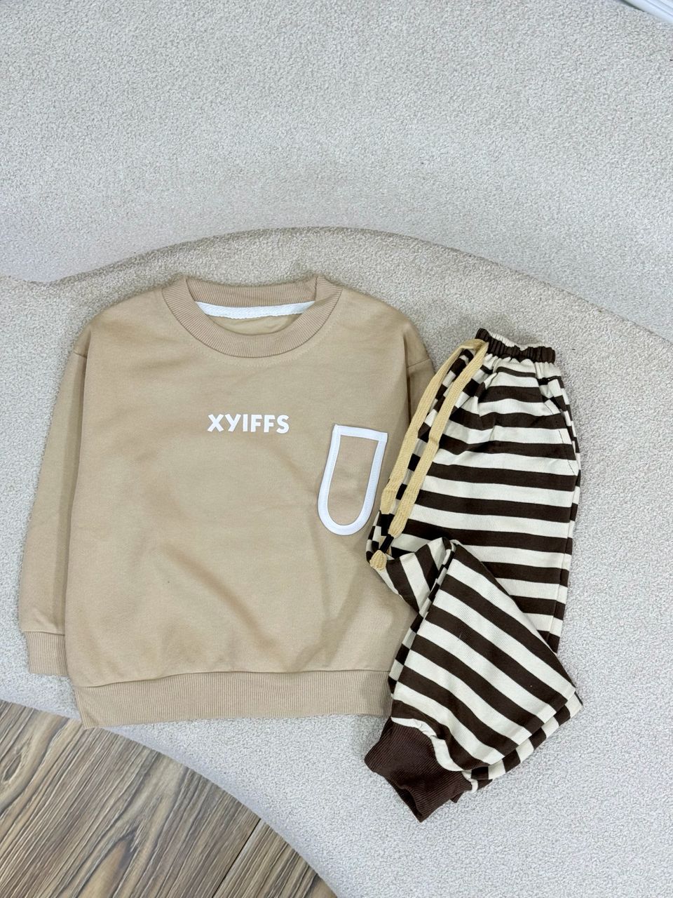 IMG-20251126-WA0005 کد ۲۹۲۹ بلوز شلوار وارداتی اسپرت طرح XYIFFS - Image 1