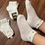 جوراب مروارید طلایی و صدفی