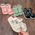 کد ۱۰۵۳ صندل دخترانه پاموک