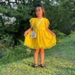 کد ۱۳۵۳ بلوز و دامن توری بابونه طلایی