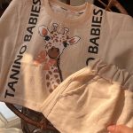 کد ۱۴۰۵ بلوز شلوارک زرافه