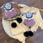 کد ۱۷۰۵ بلوز شلوار طرح بره ناقلا