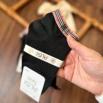 کد ۱۷۴۹ جوراب زنانه مشکی طرح باربری