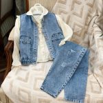 کد ۱۸۳۲ دوتیکه جین جلیقه+شلوار