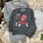 کد ۱۸۴۹ طرح دختر عینکی با گربه هاش