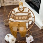 کد ۱۹۰۴ بلوز شلوار کرمی خرس راه راه