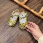 کد 1975 کفش طلا