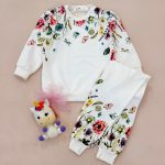 کد ۲۰۱۱ بلوز شلوار بهاره طرح یاس