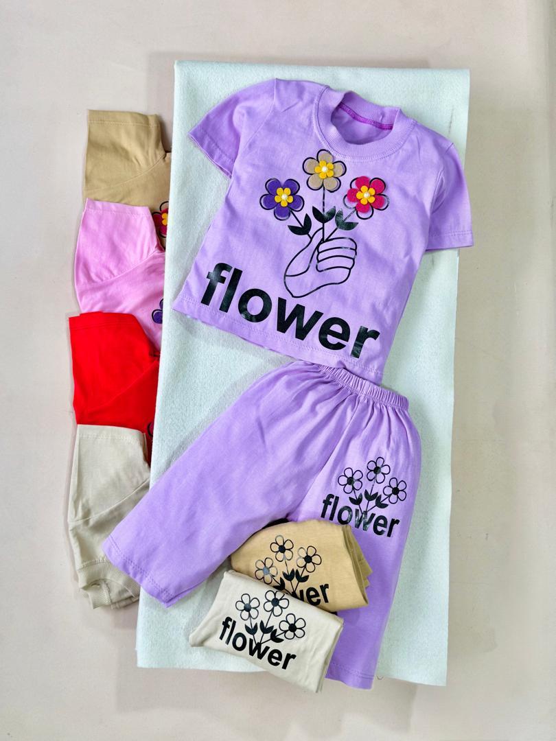 کد ۲۱۵۲ تیشرت شلوارک گل برجسته طرح میکا