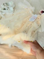 کد ۲۳۲۰ پیراهن طرح بابونه کرم - Image 3