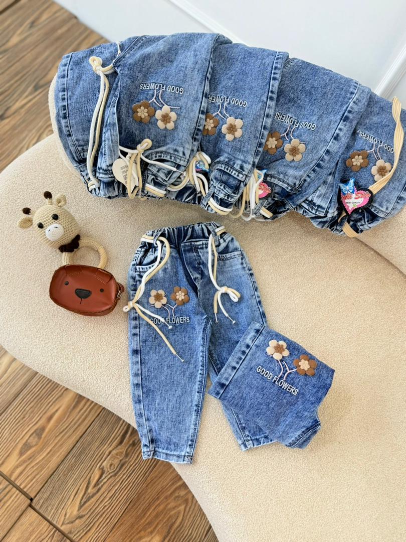 کد ۲۴۸۳ شلوار جین گل برجسته طرح GOOD FLOWERS