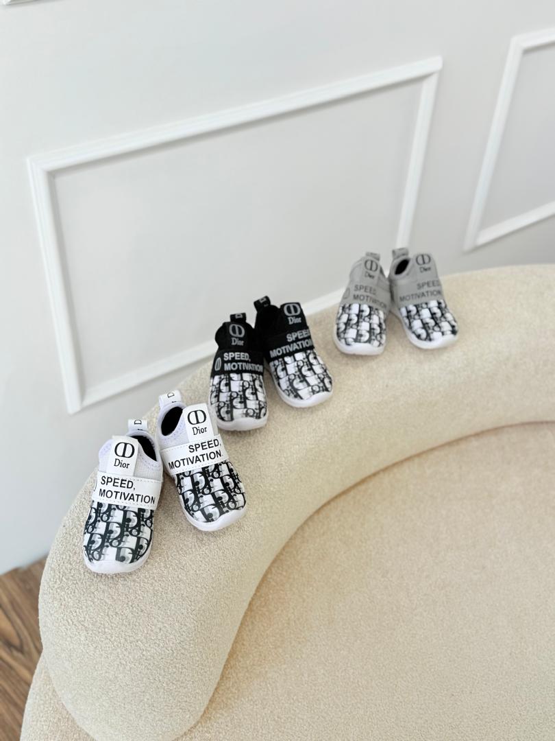 کد ۲۵۰۵ کتونی Dior