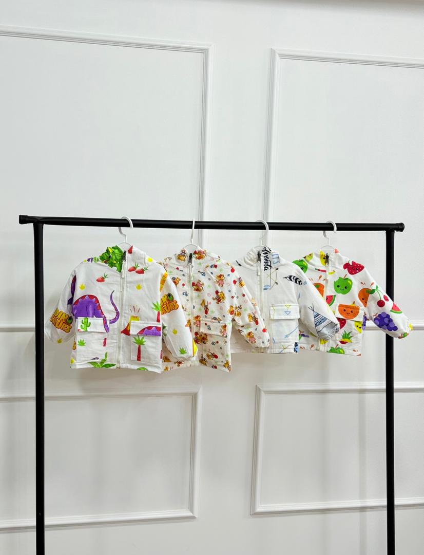 IMG-20250914-WA0026 کد ۲۵۴۰ سویشرت با کیفیت دو رو - Image 3