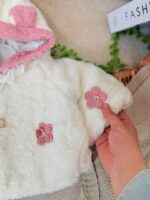 کد ۲۶۳۰ شنل آستردار وارداتی طرح گل جان - Image 5
