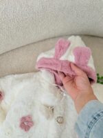 کد ۲۶۳۰ شنل آستردار وارداتی طرح گل جان - Image 4