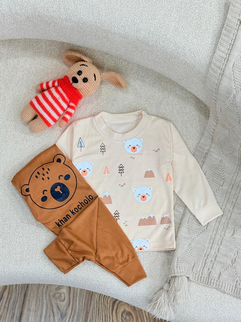 کد ۲۶۳۹ بلوز شلوار اقتصادی خرس و درخت کاج