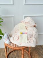 کد ۲۶۶۲ کاپشن وارداتی طرح شالگردن سه قلبی - Image 4