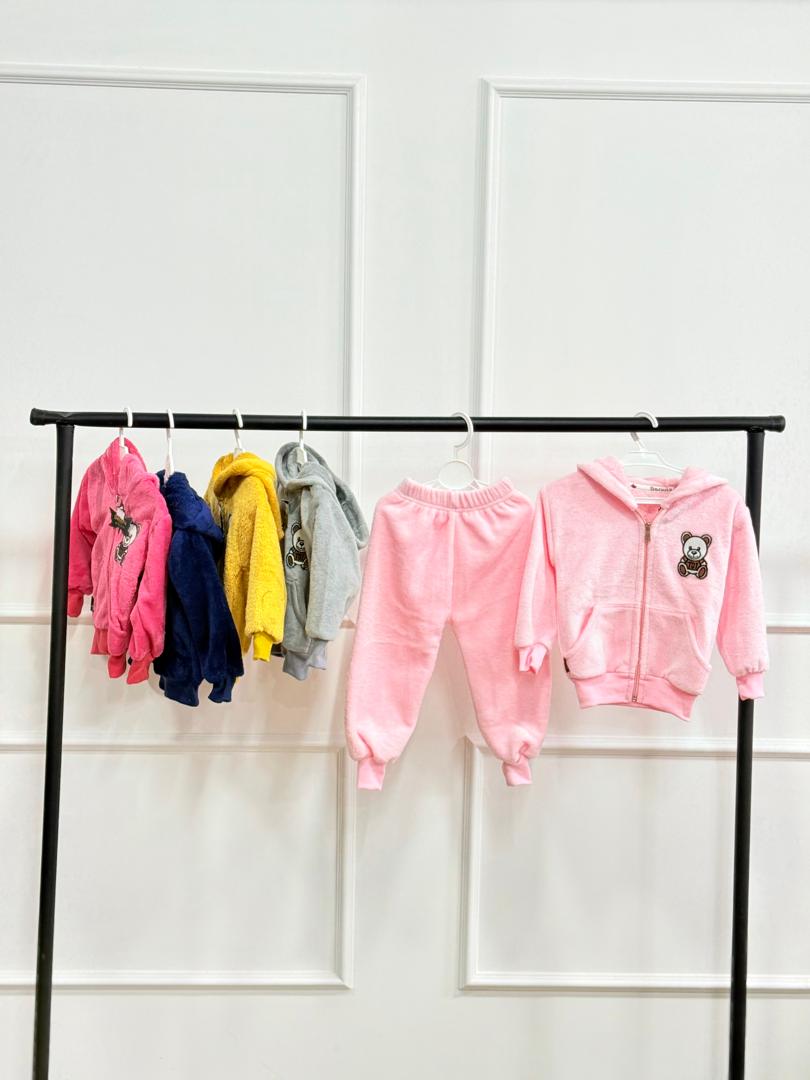 کد ۲۶۷۳ هودی شلوار خز طرح خرس