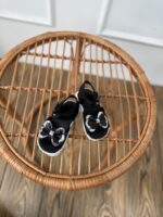 کد ۲۷۴۴ صندل پاپیونی طرح NEW LIFE مشکی - Image 4