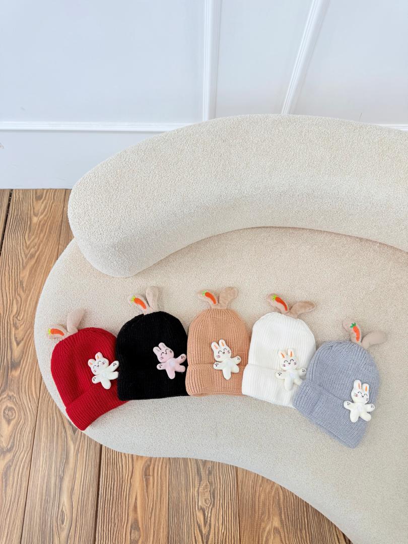 کد ۲۷۶۸ کلاه وارداتی خرگوش گوش دار