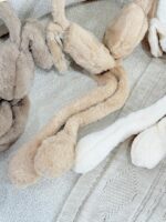 کد ۲۸۰۱ گوش گیر وارداتی طرح خرگوش لپ قرمز - Image 4