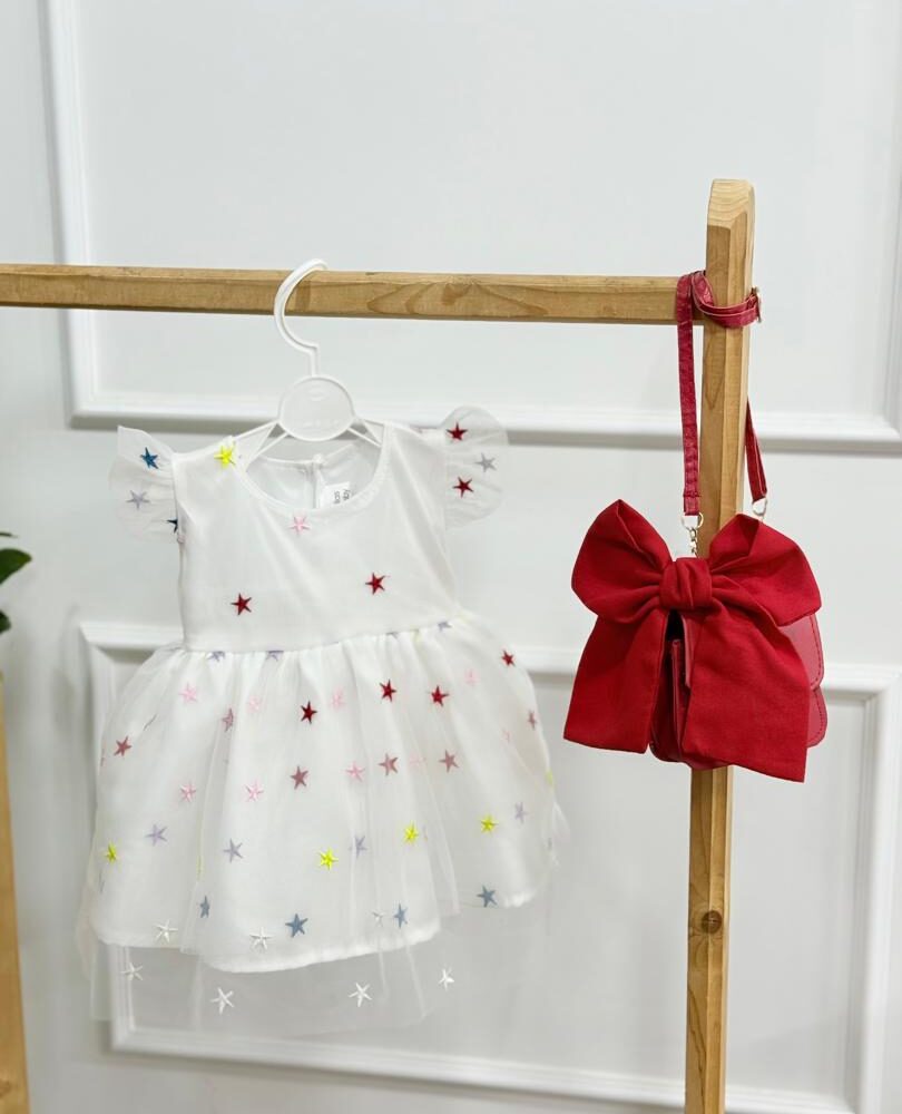 کد ۲۸۰۵ پیراهن سفید با ستاره های رنگی