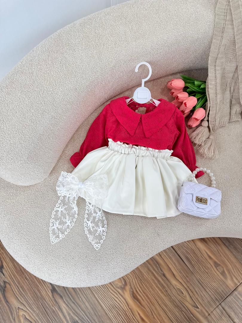 کد ۲۸۶۲ بلوز قرمز+دامن چرم سفید