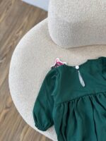 کد ۲۹۰۳ بادی اسکاچی سبز یقه قرمز - Image 2