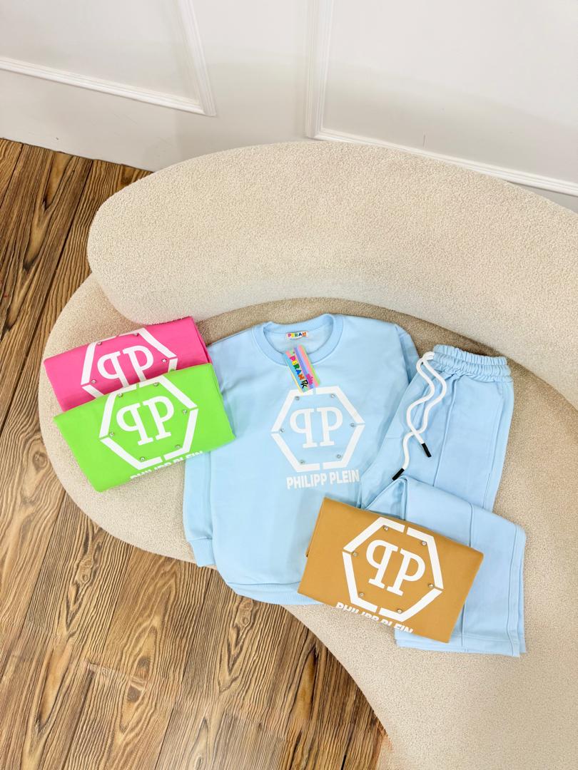 کد 2867 ست نگیندار و شلوار طرح qp