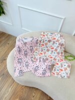 کد ۲۸۷۵ بلوز شلوار چاپی طرح مه گل