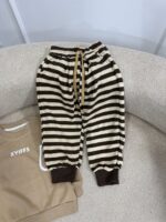 کد ۲۹۲۹ بلوز شلوار وارداتی اسپرت طرح XYIFFS - Image 3