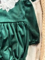 کد 2919 بادی مخمل یقه گیپور سبز طرح گندم - Image 4