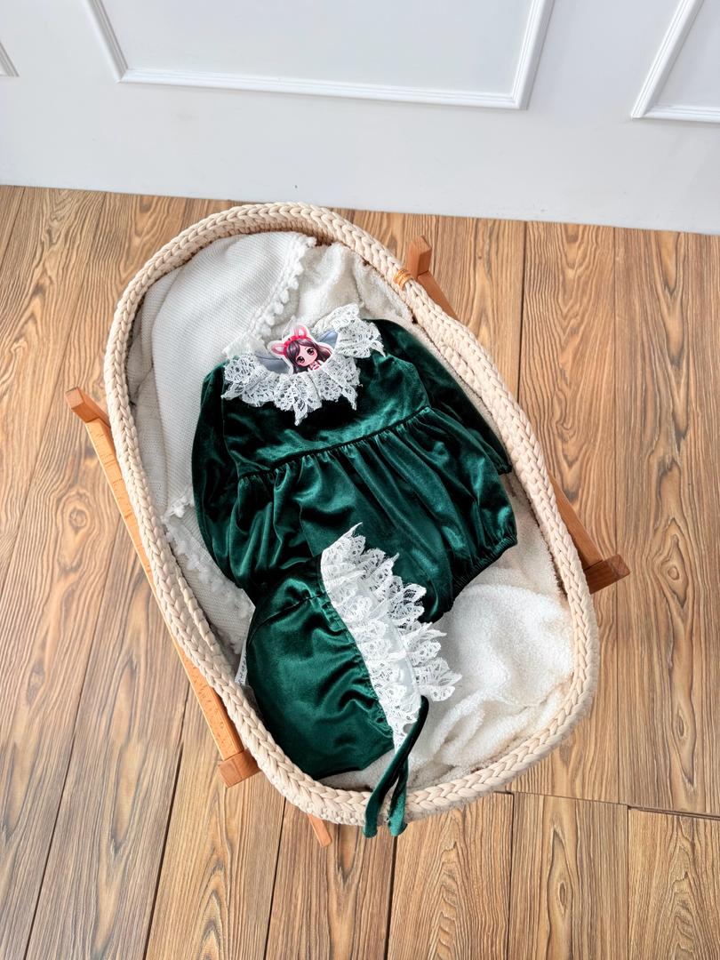 کد 2919 بادی مخمل یقه گیپور سبز طرح گندم