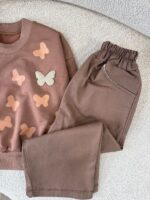 کد ۲۹۴۵ بلوز شلوار طرح پروانه های ماتیلدا - Image 6