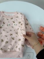 کد 2996 تک بلوز وارداتی طرح سه گل لیخوآ - Image 3