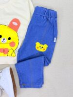 کد ۳۰۴۱ بلوز + شلوار جین وارداتی طرح خرس زرد - Image 3