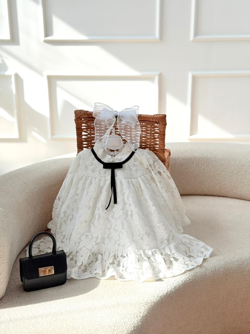 IMG-20260218-WA0020 کد ۳۱۸۴ پیراهن دانتل طرح EMI - Image 1