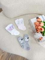 کد 3213 جوراب ساق بلند خرگوش های آفتابی