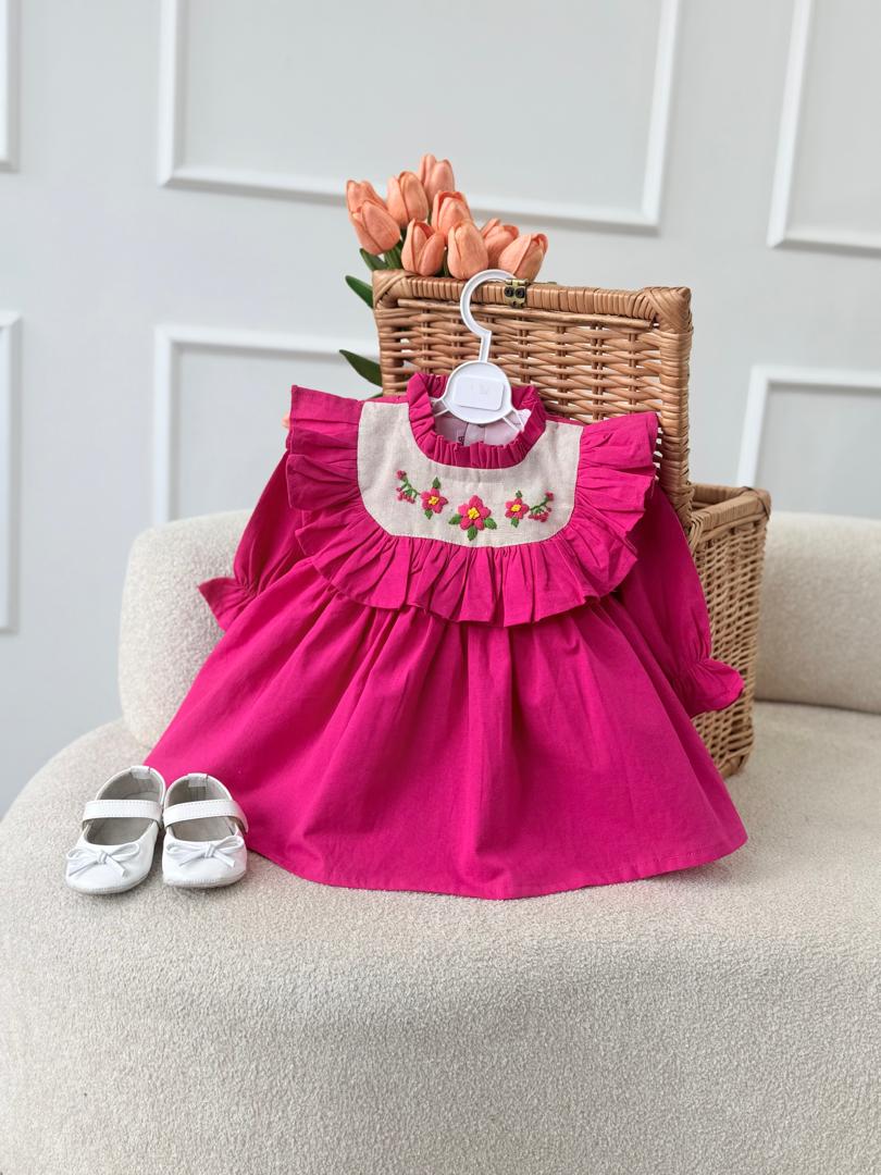 IMG-20260221-WA0009 کد ۳۲۱۸ پیراهن لینن یقه گلدوزی طرح رزیتا - Image 1