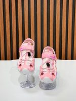 کد ۳۳۷۵ صندل صورتی جلو بسته adidas - Image 3