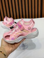 کد ۳۳۷۵ صندل صورتی جلو بسته adidas